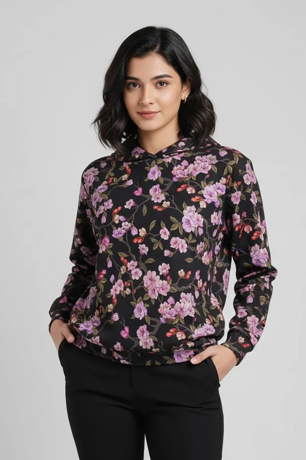 هودي مطبوع بنقشة زهرية