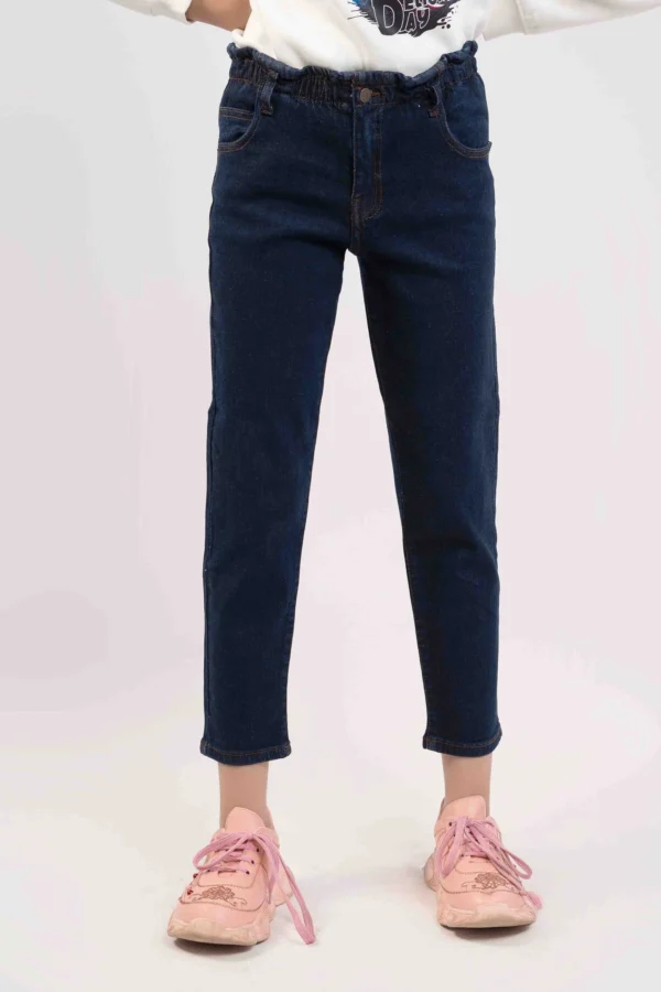 ⁦جينز بناتي بقَصّة ضيقة مرنة-جميع الدرجات⁩ - الصورة ⁦3⁩