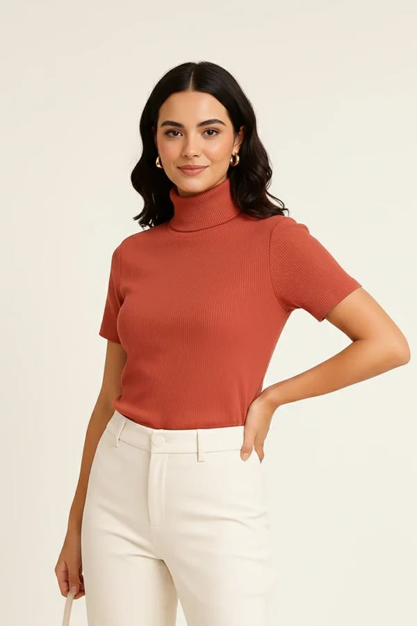 ⁦تيشيرت رجالي بنصف كم بياقة عالية⁩ - الصورة ⁦2⁩