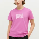 تيشيرت نسائي بطباعة جرافيك