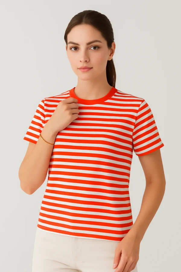 تيشيرت نسائي مخطط