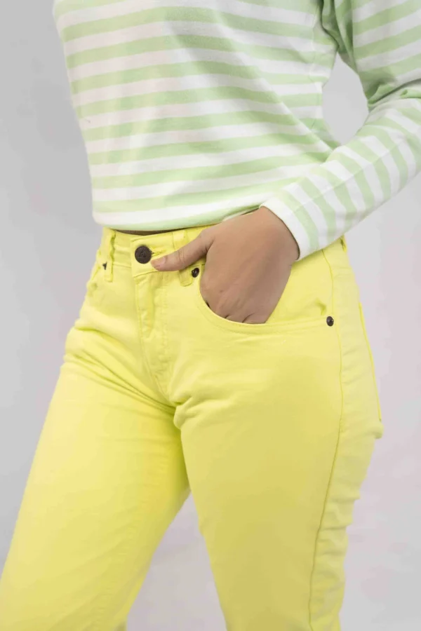 جينز نسائي سليم فيت - الصورة 6