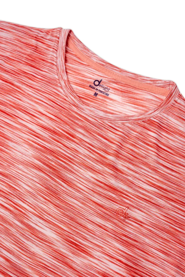 ⁦تيشيرت نسائي ملون بنمط سبايس دايد⁩ - الصورة ⁦2⁩