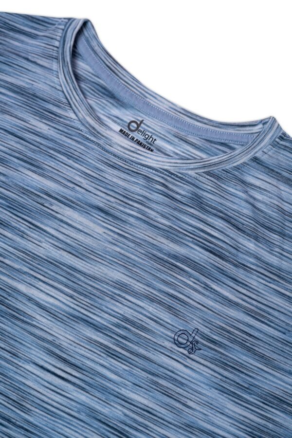 تيشيرت نسائي ملون بنمط سبايس دايد - الصورة 2