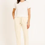 بنطال نسائي