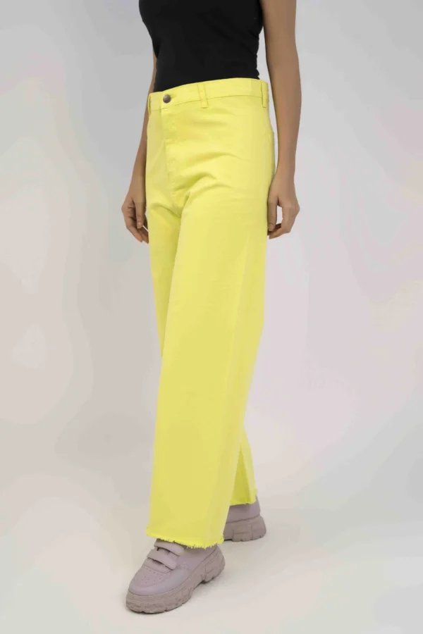 ⁦جينز نسائي وايد ليج⁩ - الصورة ⁦4⁩