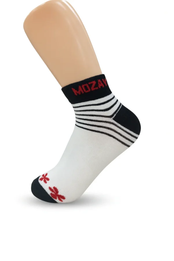 جوارب نسائيه